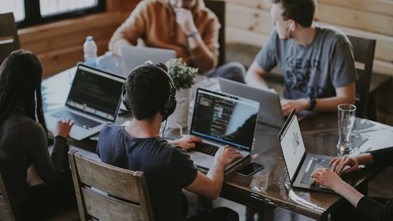 Comment faire adopter la Meeting Intelligence par toute votre équipe